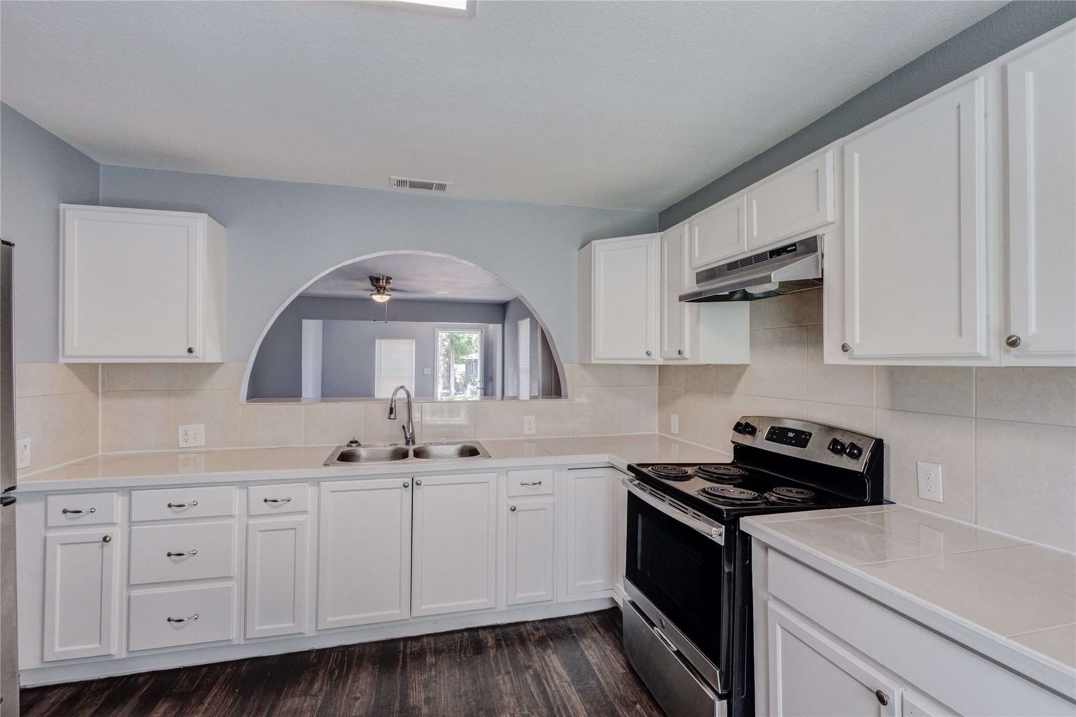 1809 Birdell Street Fort Worth TX 76105