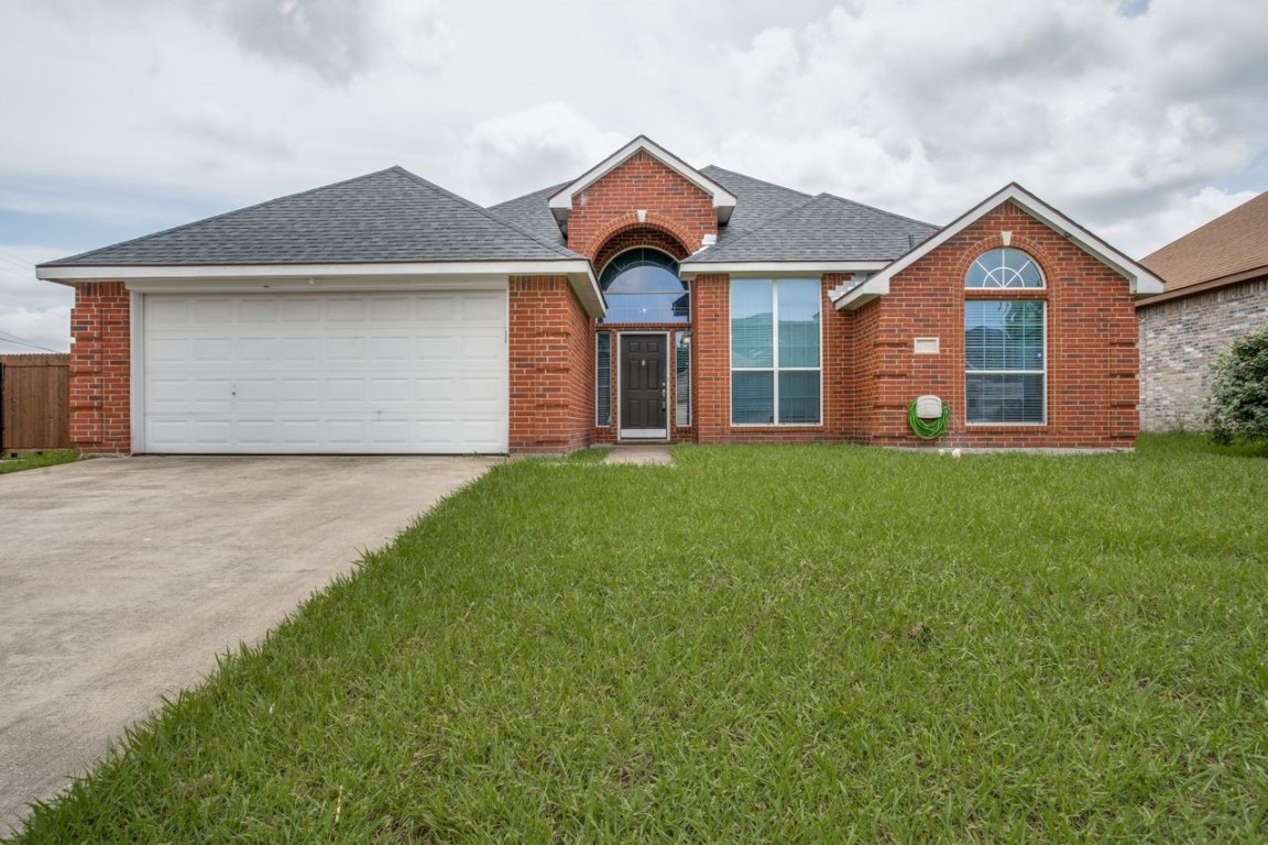 758 Fairview Avenue Seagoville TX 75159