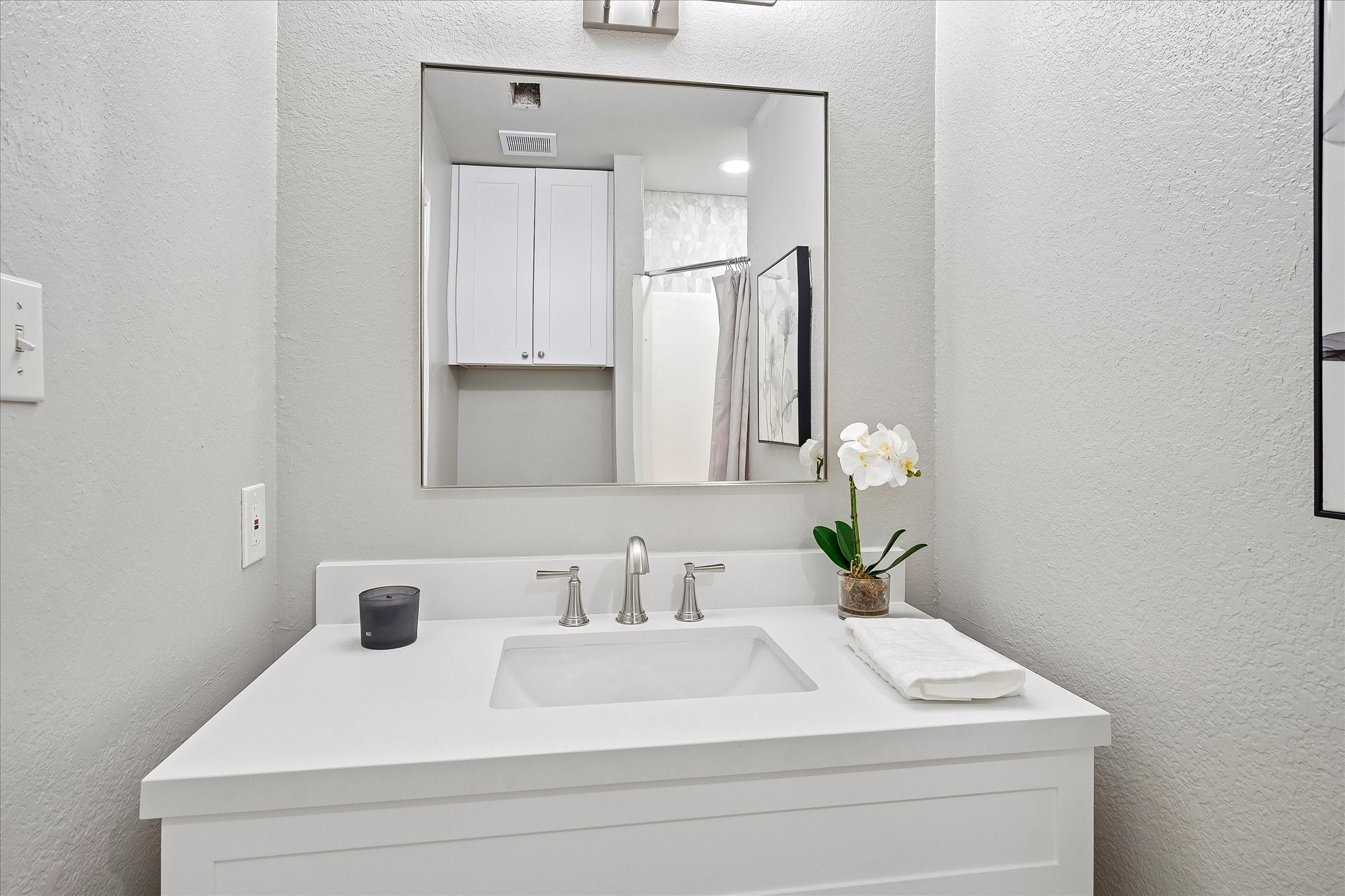 3912 Brookside Drive Bedford TX 76021