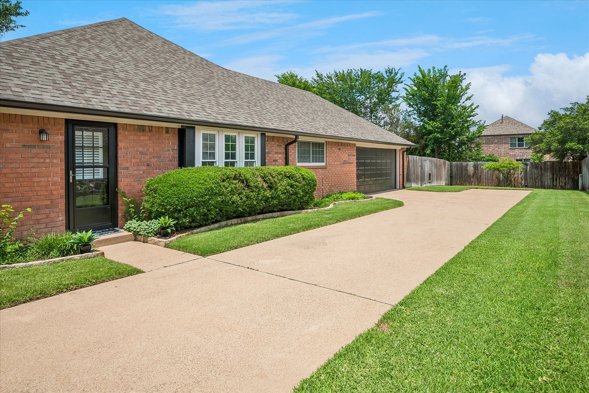 3912 Brookside Drive Bedford TX 76021