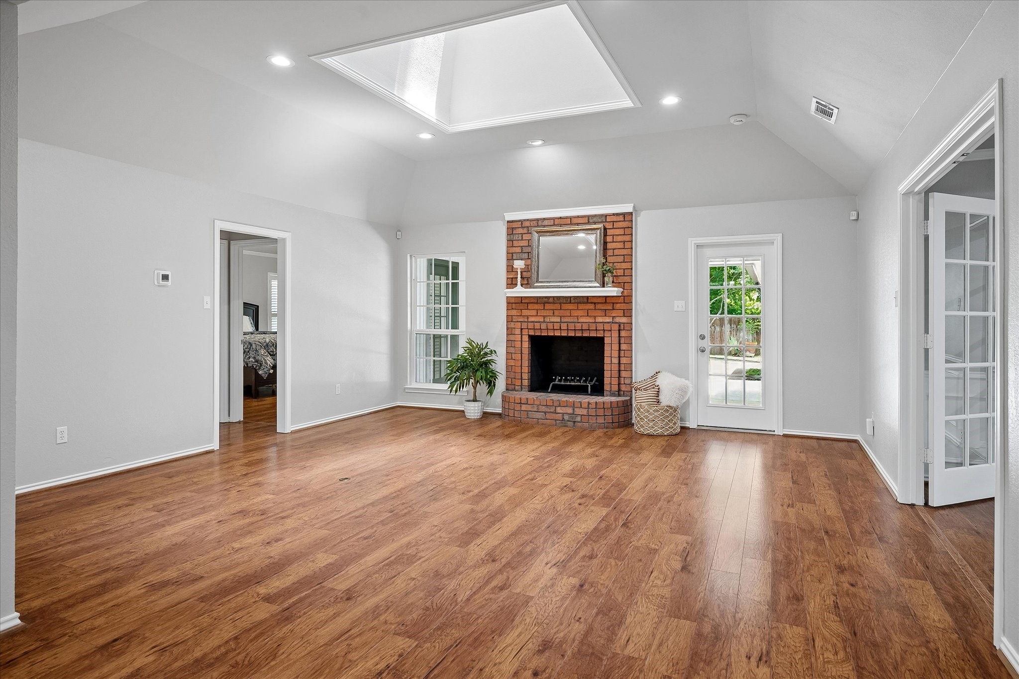 3912 Brookside Drive Bedford TX 76021