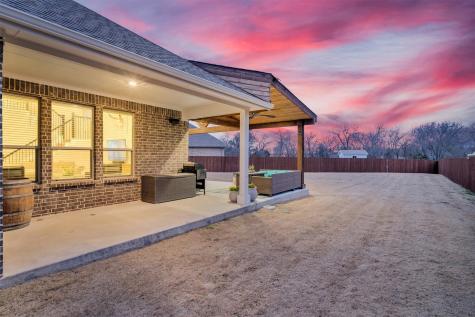 3440 Burning Tree Lane Grand Prairie TX 76065