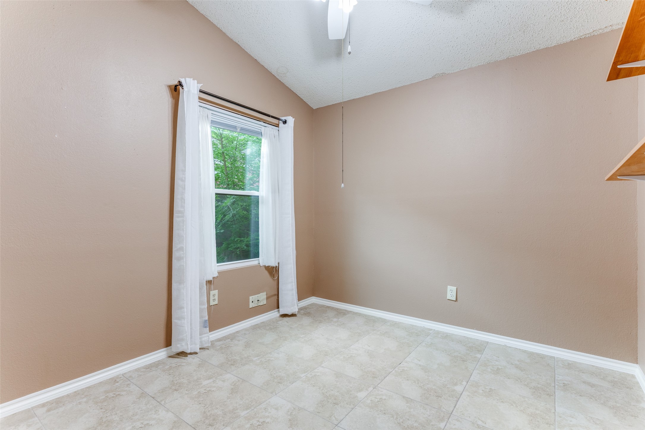 4617 Feathercrest Drive Fort Worth TX 76137