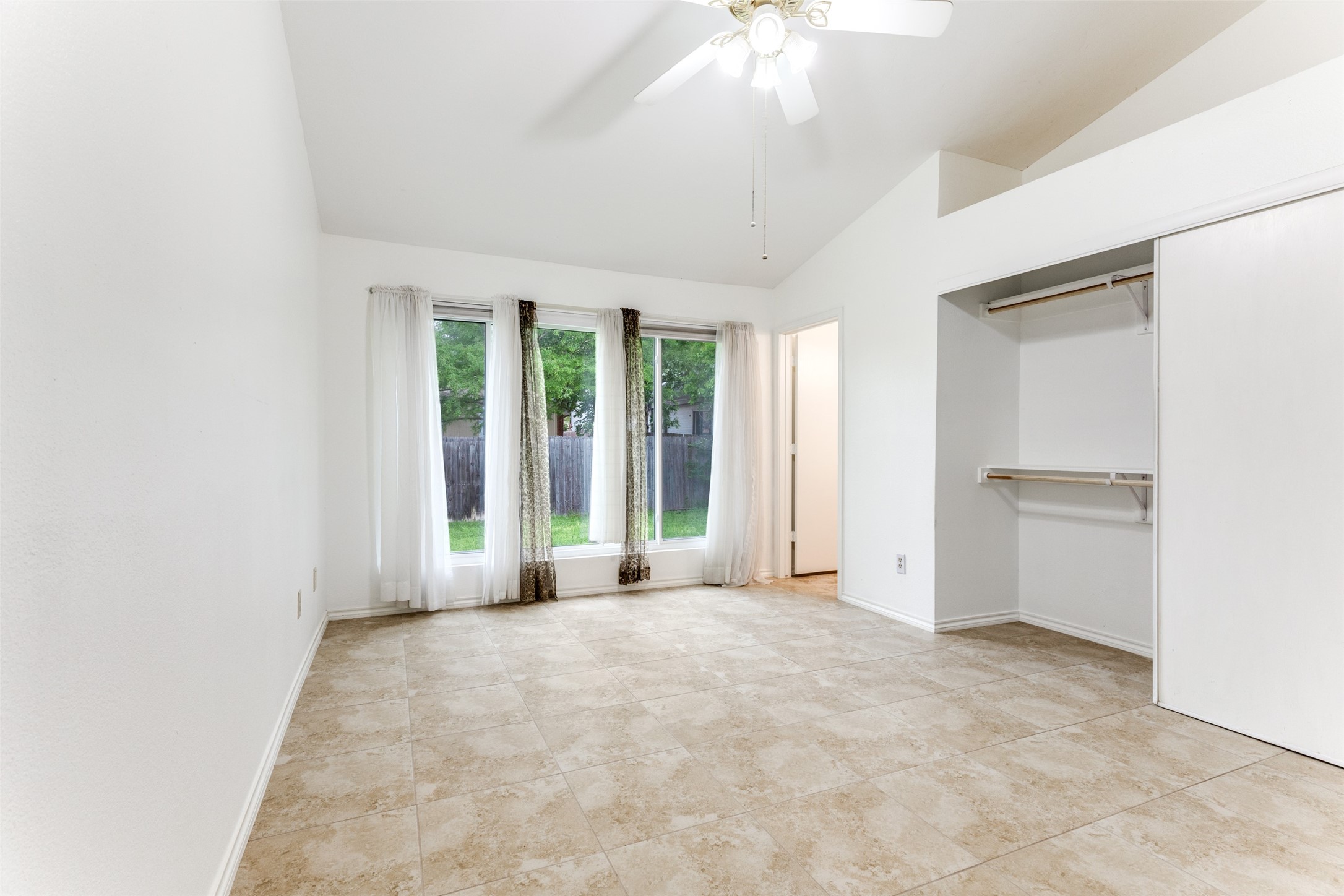 4617 Feathercrest Drive Fort Worth TX 76137