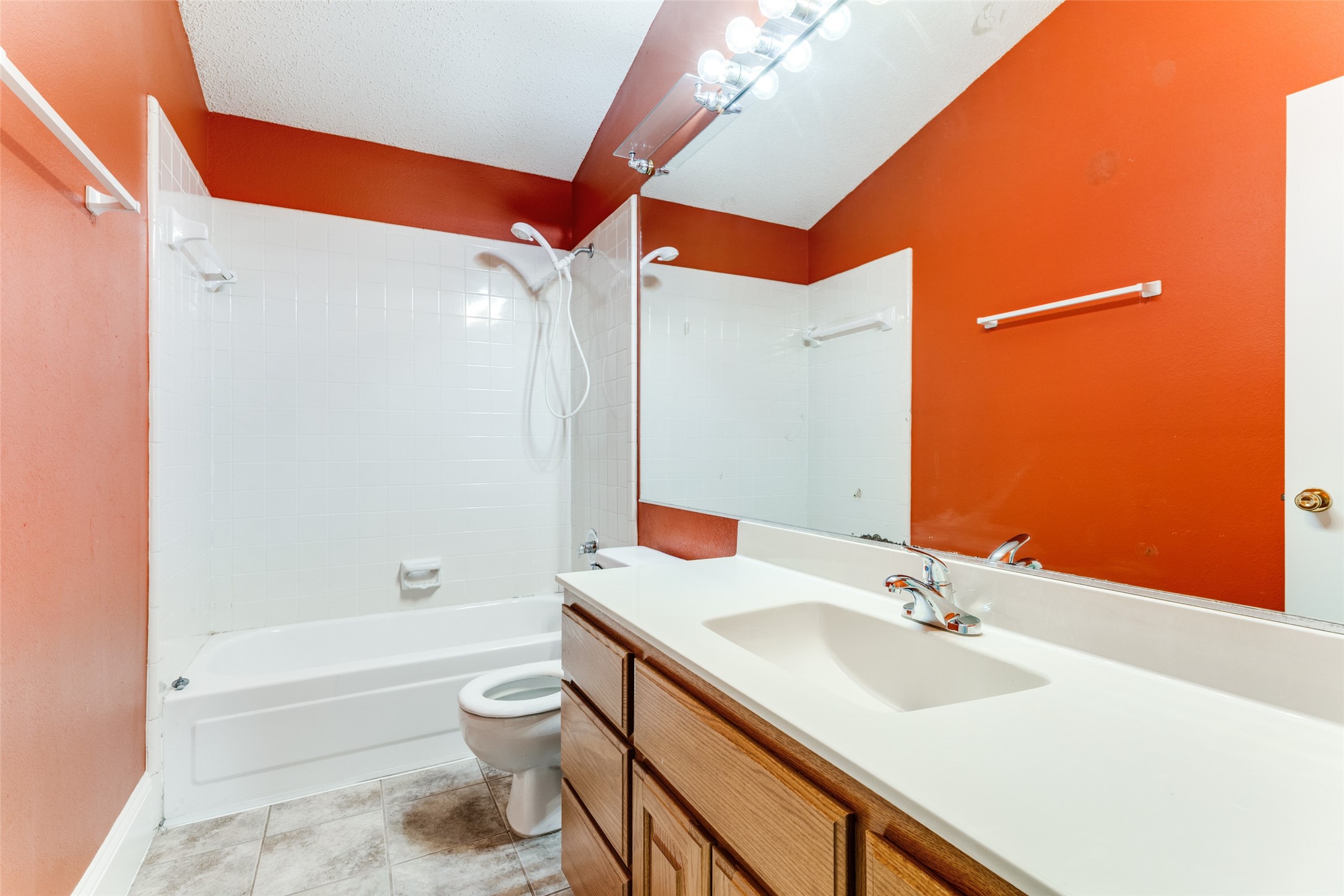4617 Feathercrest Drive Fort Worth TX 76137
