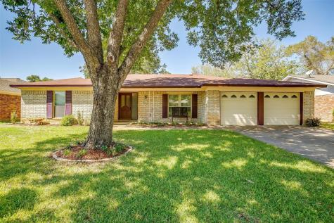 3709 Holland Drive North Richland Hills TX 76180