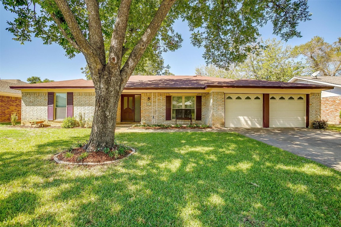 3709 Holland Drive North Richland Hills TX 76180