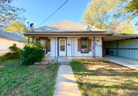 1411 Avenue C Brownwood TX 76801