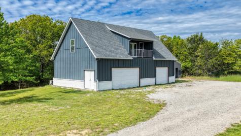 1098 Paradise Parkway Poolville TX 76487