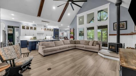 1098 Paradise Parkway Poolville TX 76487