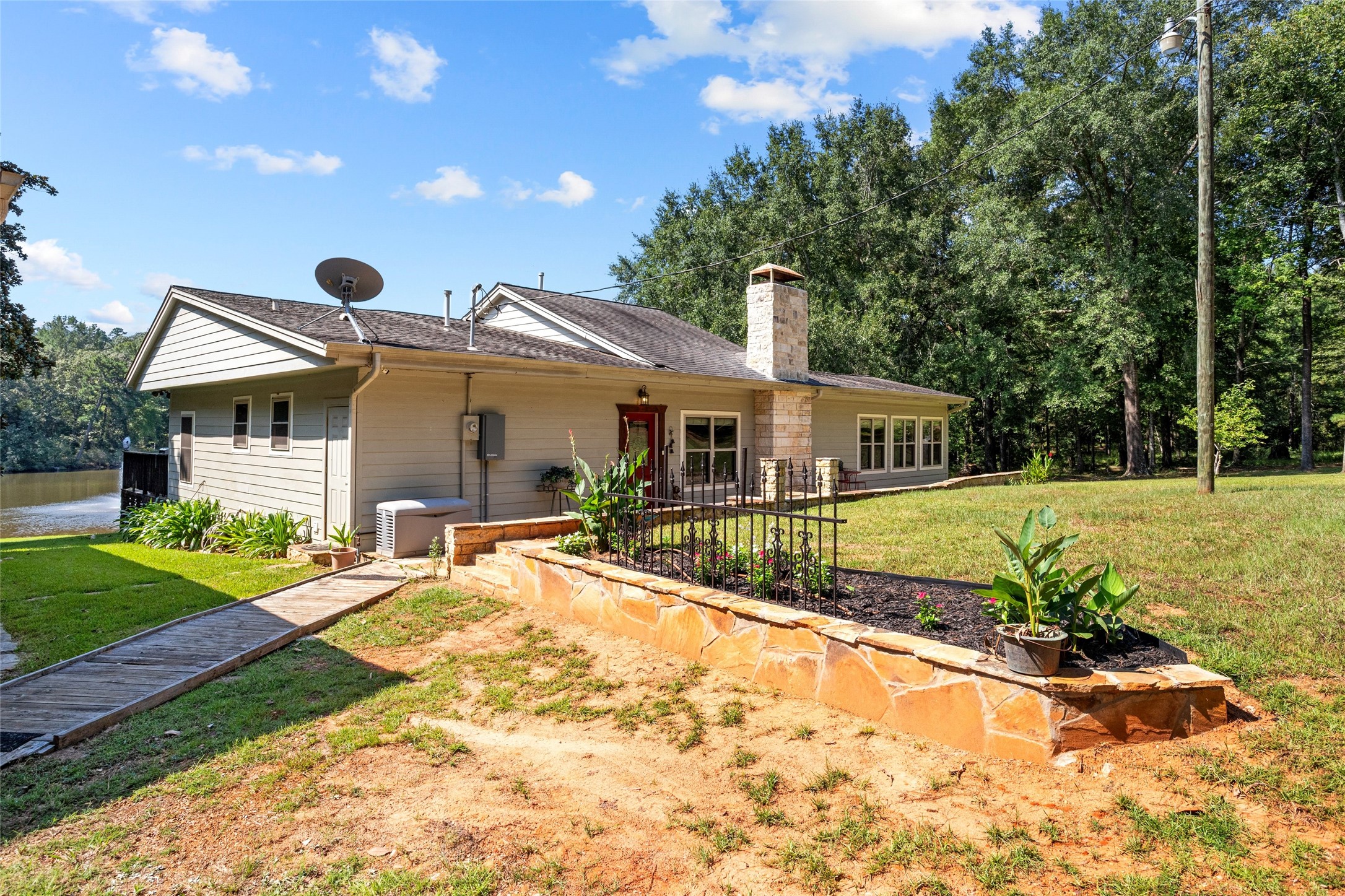 649 An County Road 1215 Grapeland TX 75844