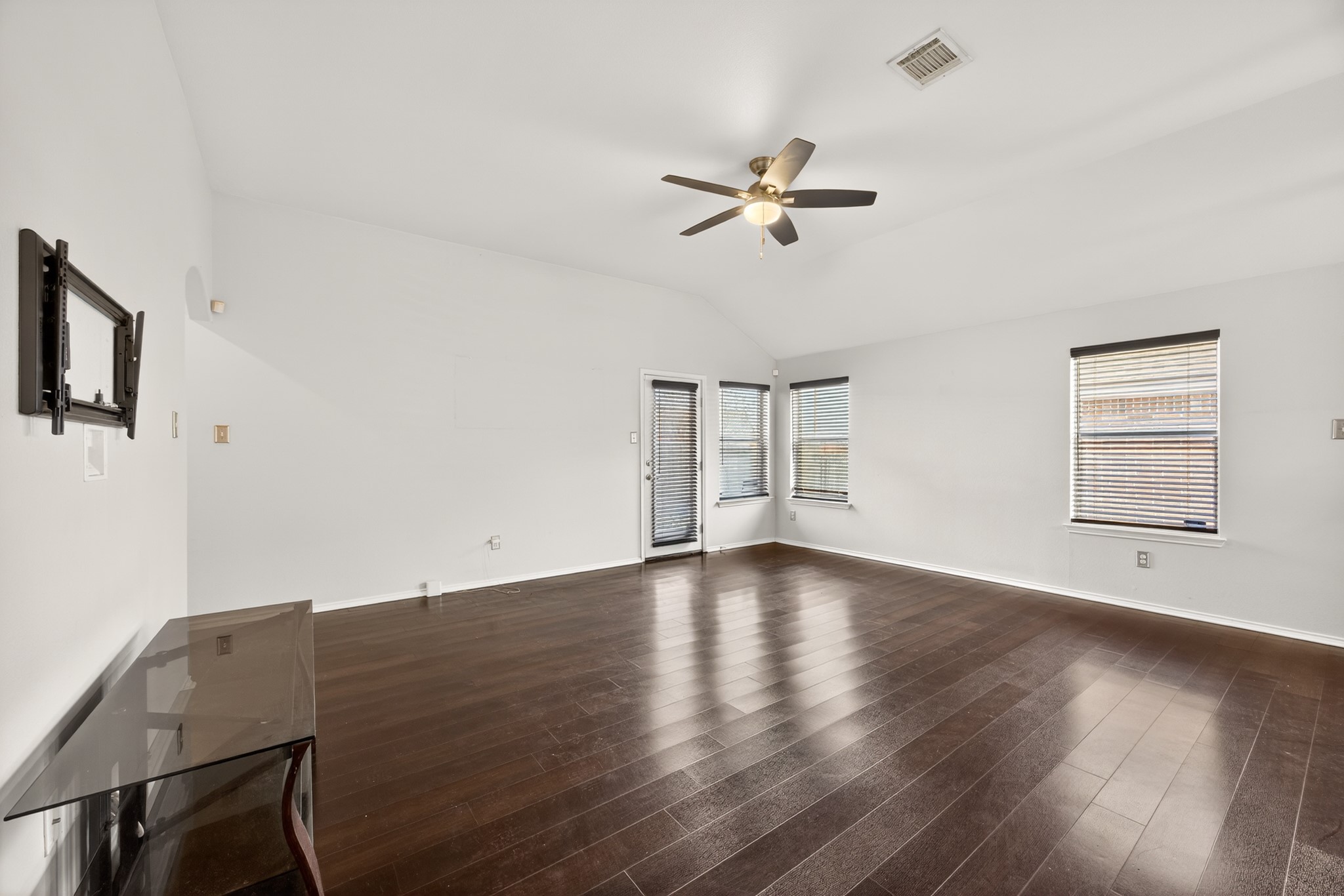 2720 Furlong Drive Grand Prairie TX 75051