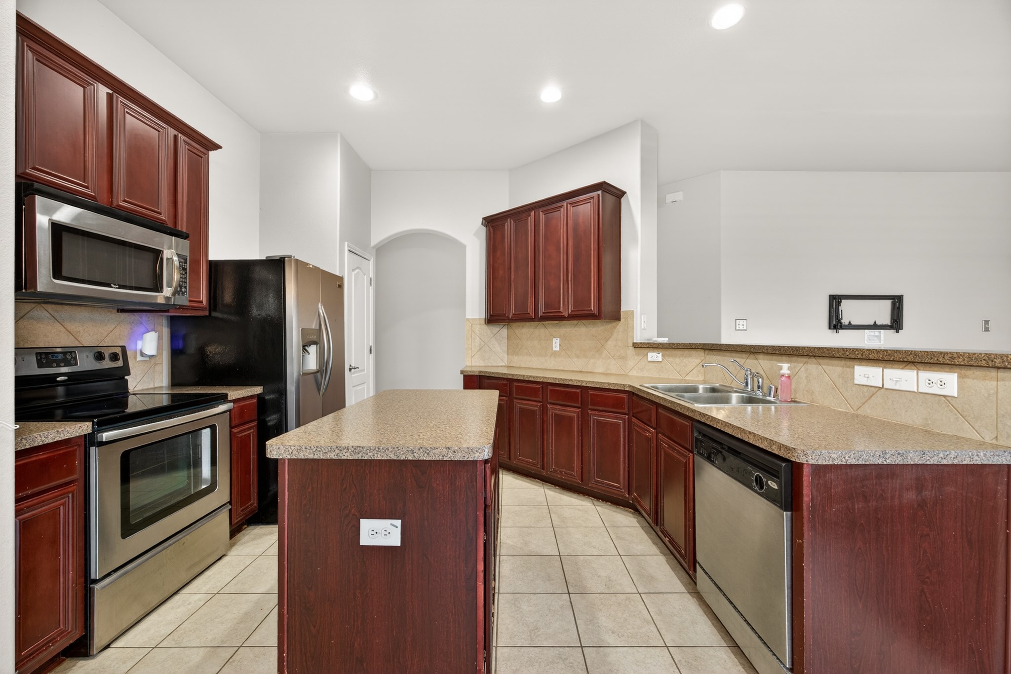 2720 Furlong Drive Grand Prairie TX 75051