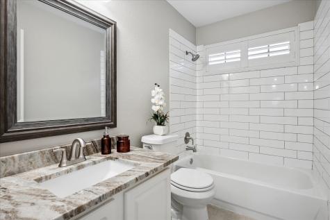 821 Palm Desert Drive Garland TX 75044