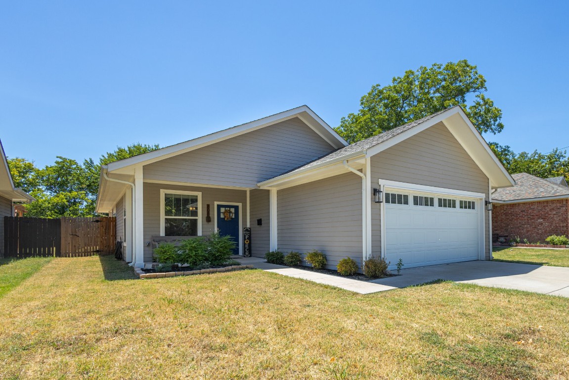 808 Fitzhugh Street Mckinney TX 75069