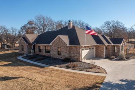 1401 County Road 3591 Paradise TX 76073