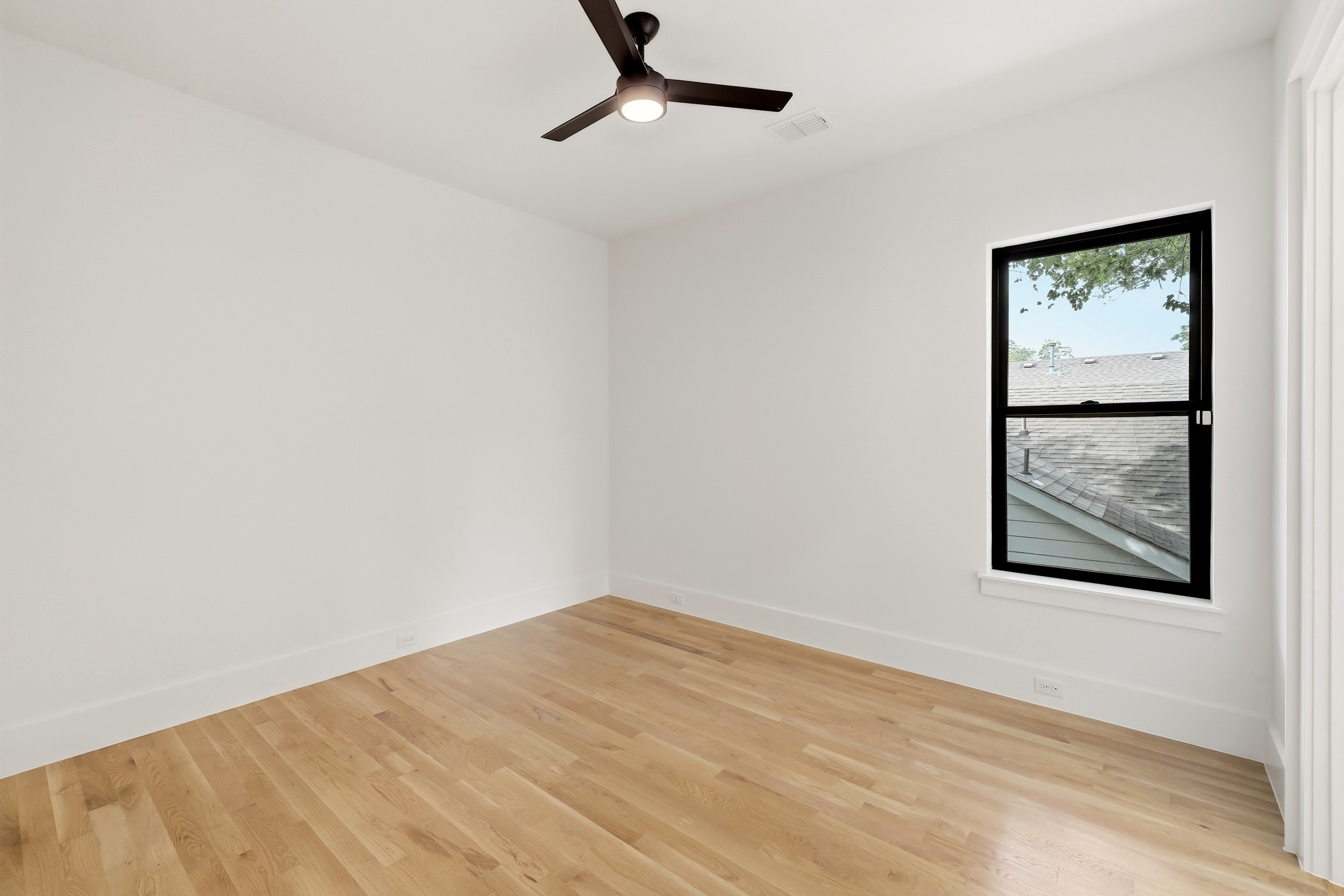 5011 Homer Street Dallas TX 75206