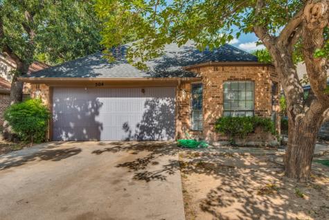 504 Bryan Court Irving TX 75060