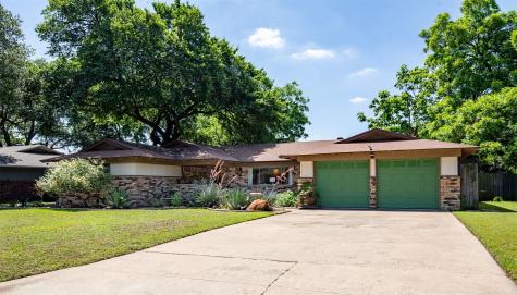 617 Woodside Drive Hurst TX 76053