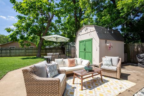 617 Woodside Drive Hurst TX 76053