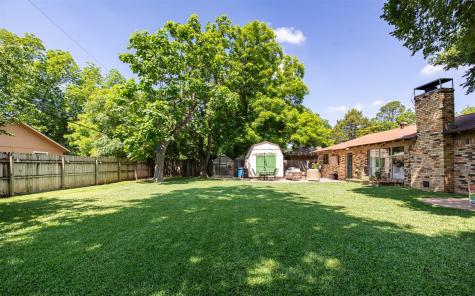 617 Woodside Drive Hurst TX 76053