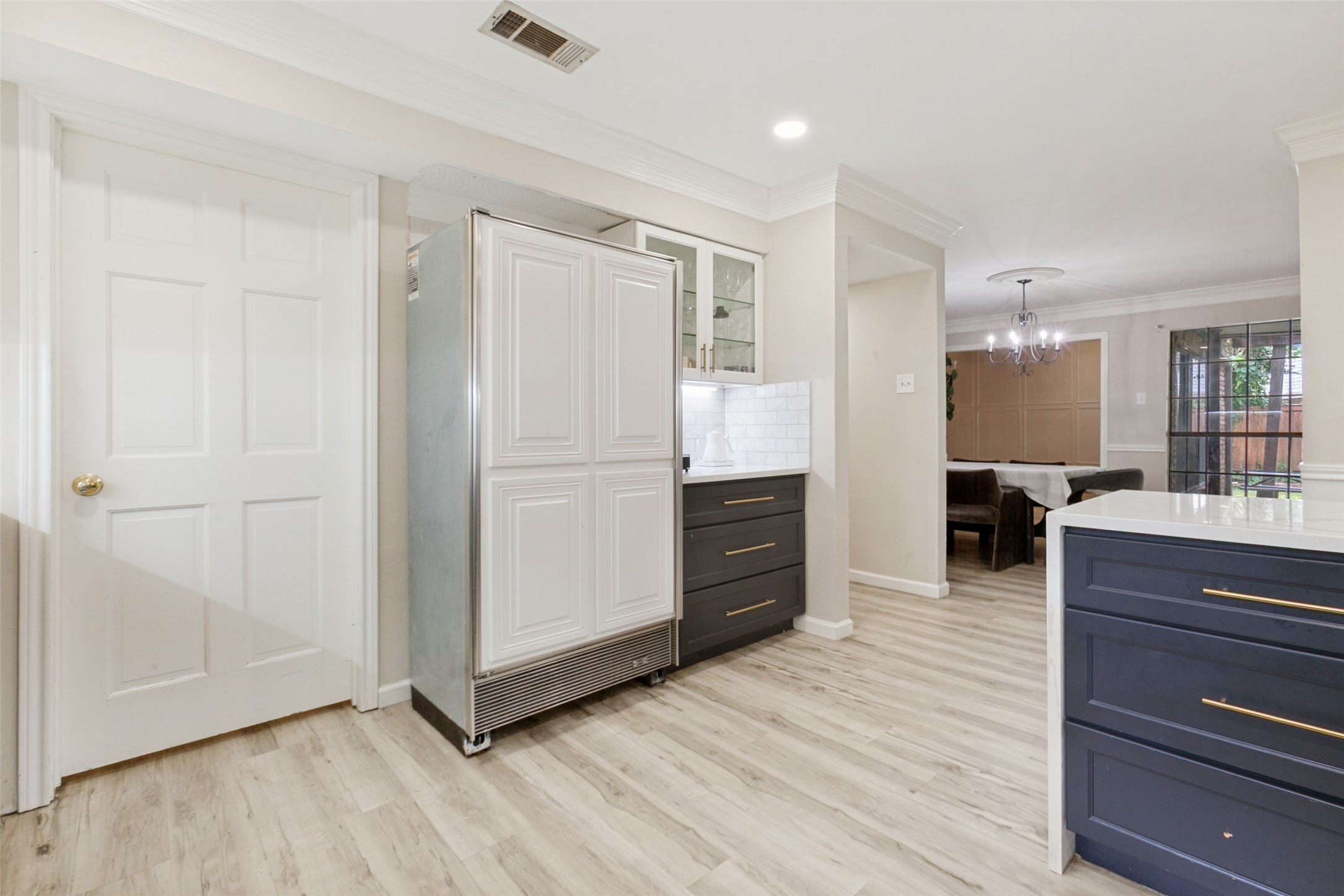 6610 Lake Shore Drive Garland TX 75044
