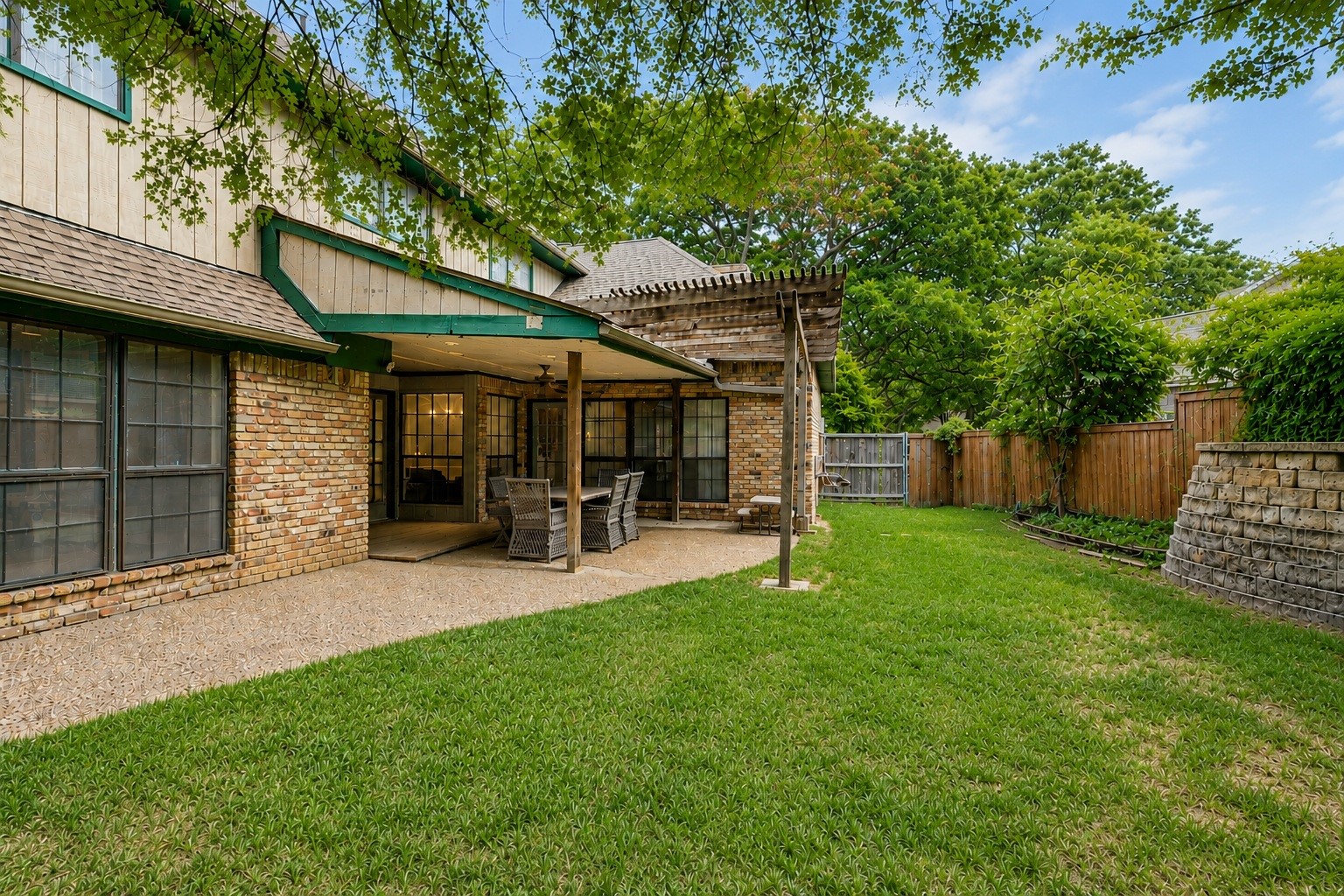 6610 Lake Shore Drive Garland TX 75044