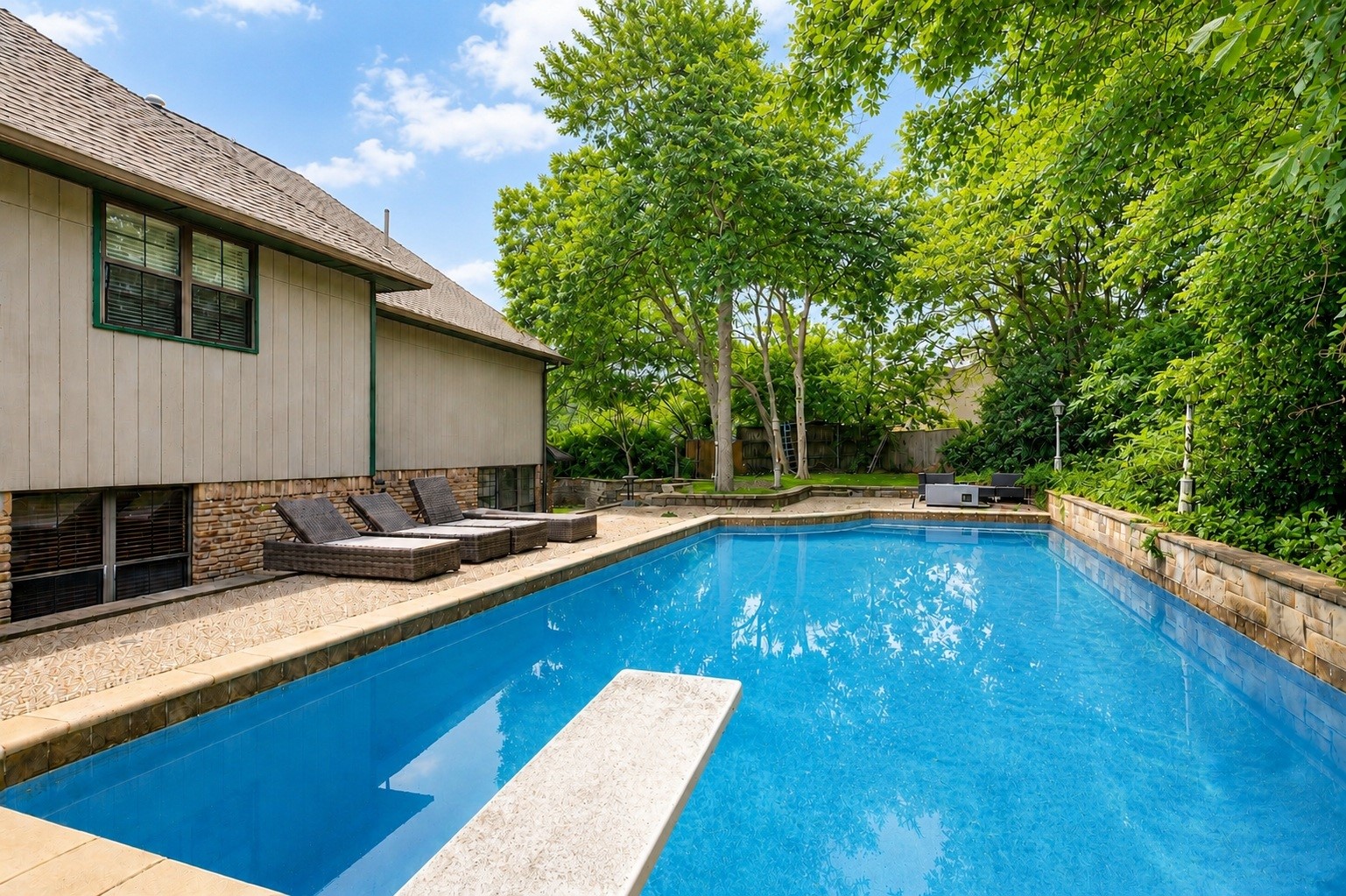 6610 Lake Shore Drive Garland TX 75044