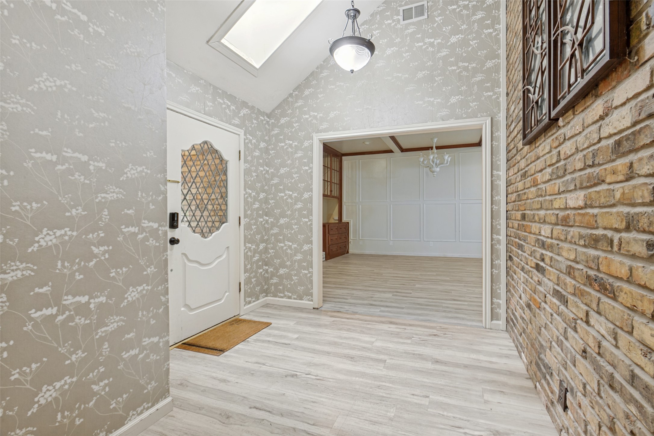 6610 Lake Shore Drive Garland TX 75044