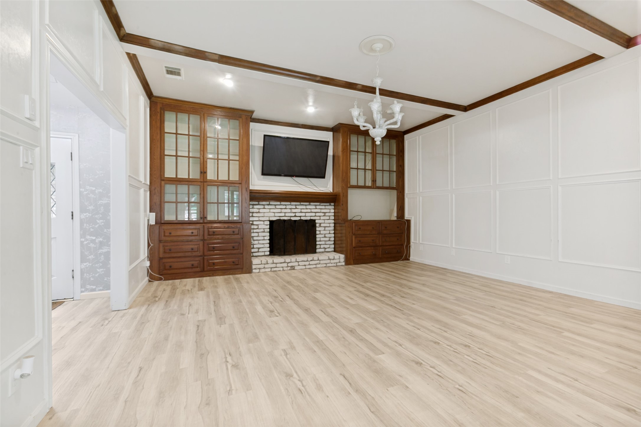 6610 Lake Shore Drive Garland TX 75044