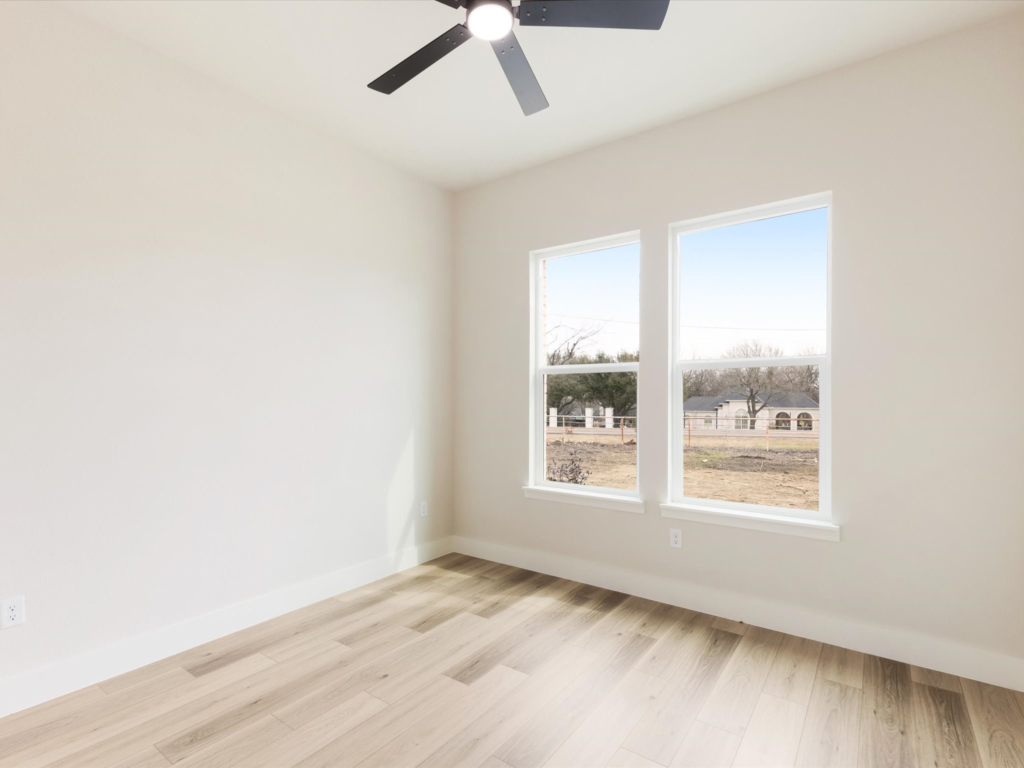 1419 Fm 1389 N Combine TX 75159