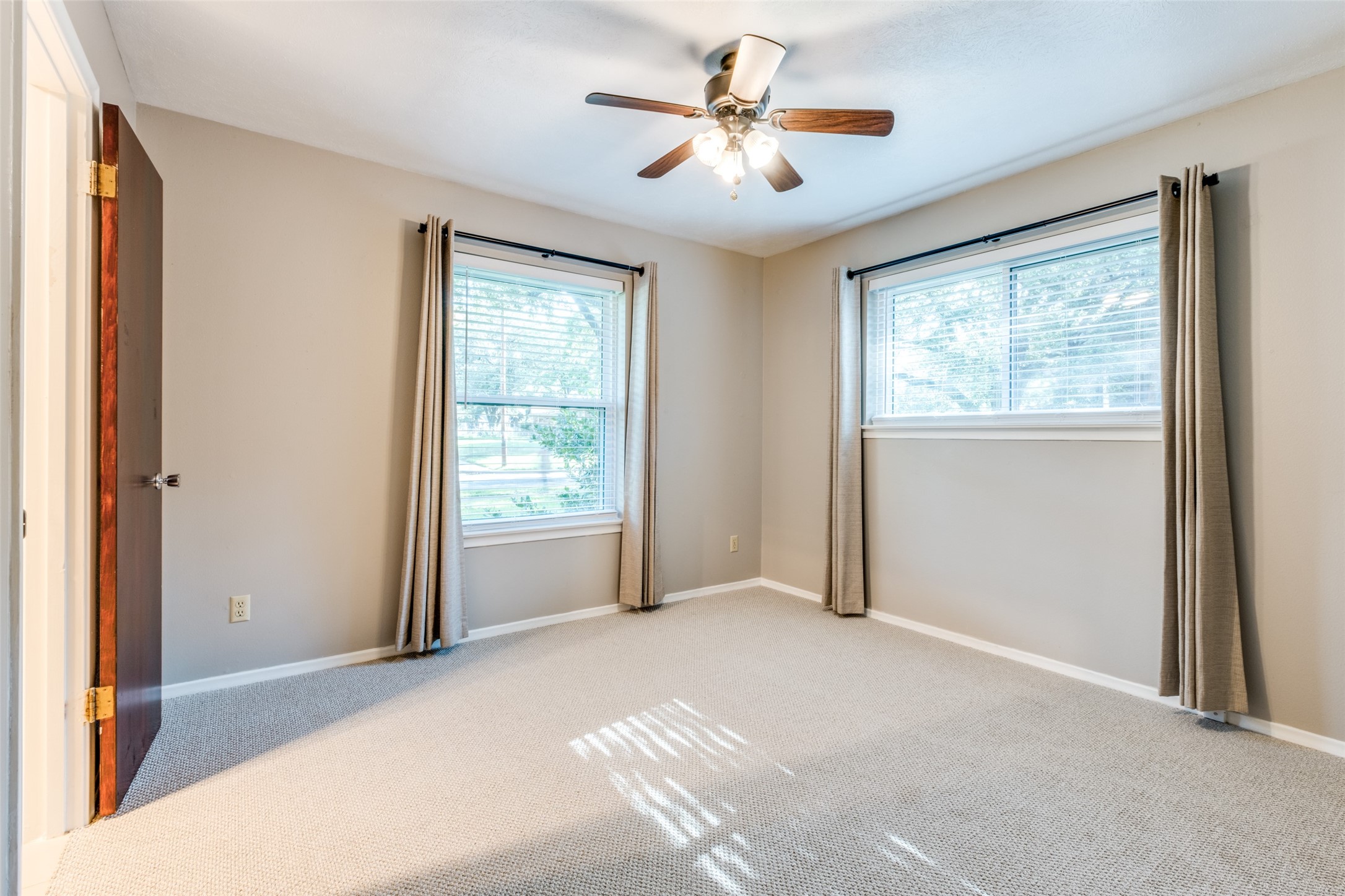2650 Dorrington Drive Dallas TX 75228