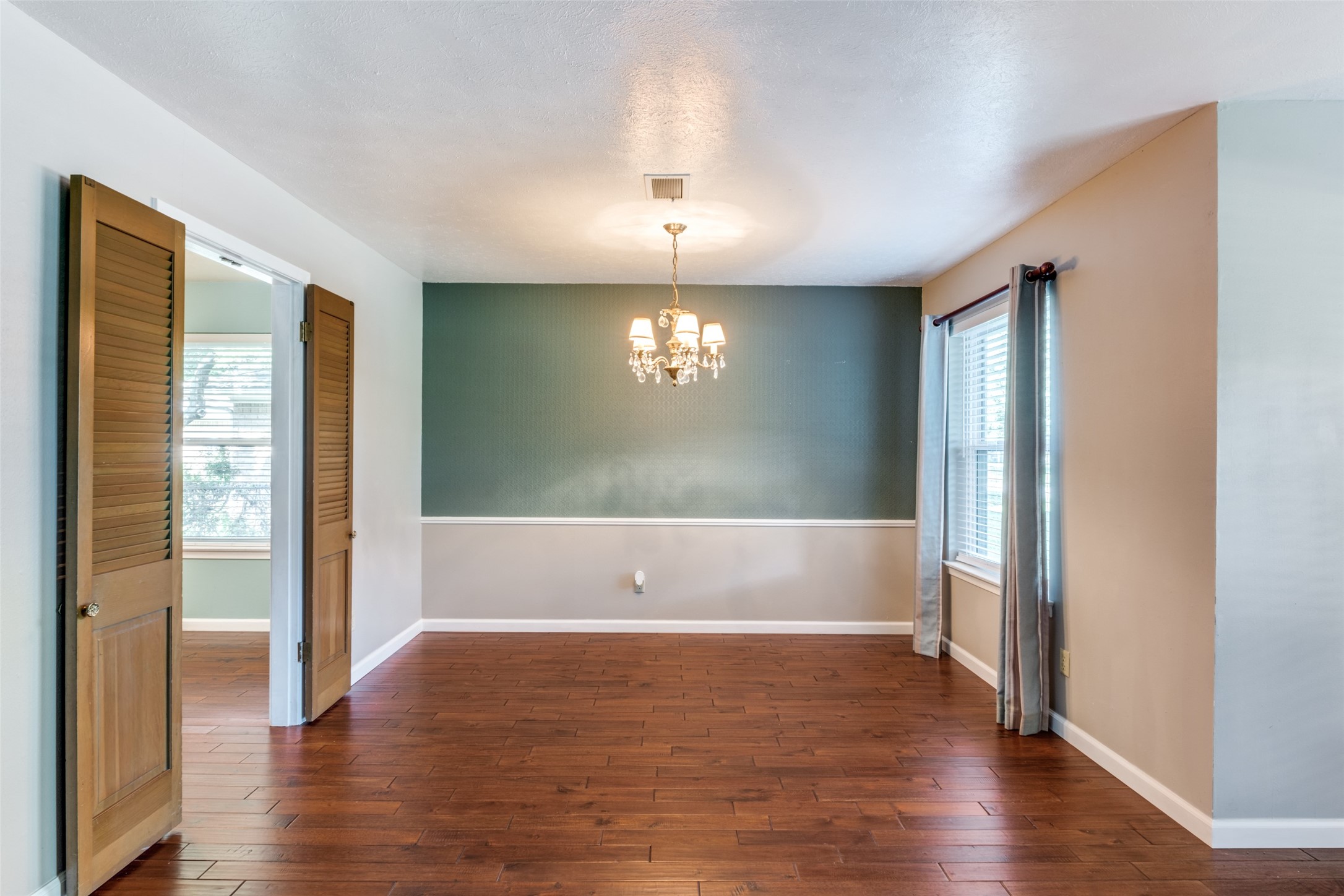 2650 Dorrington Drive Dallas TX 75228