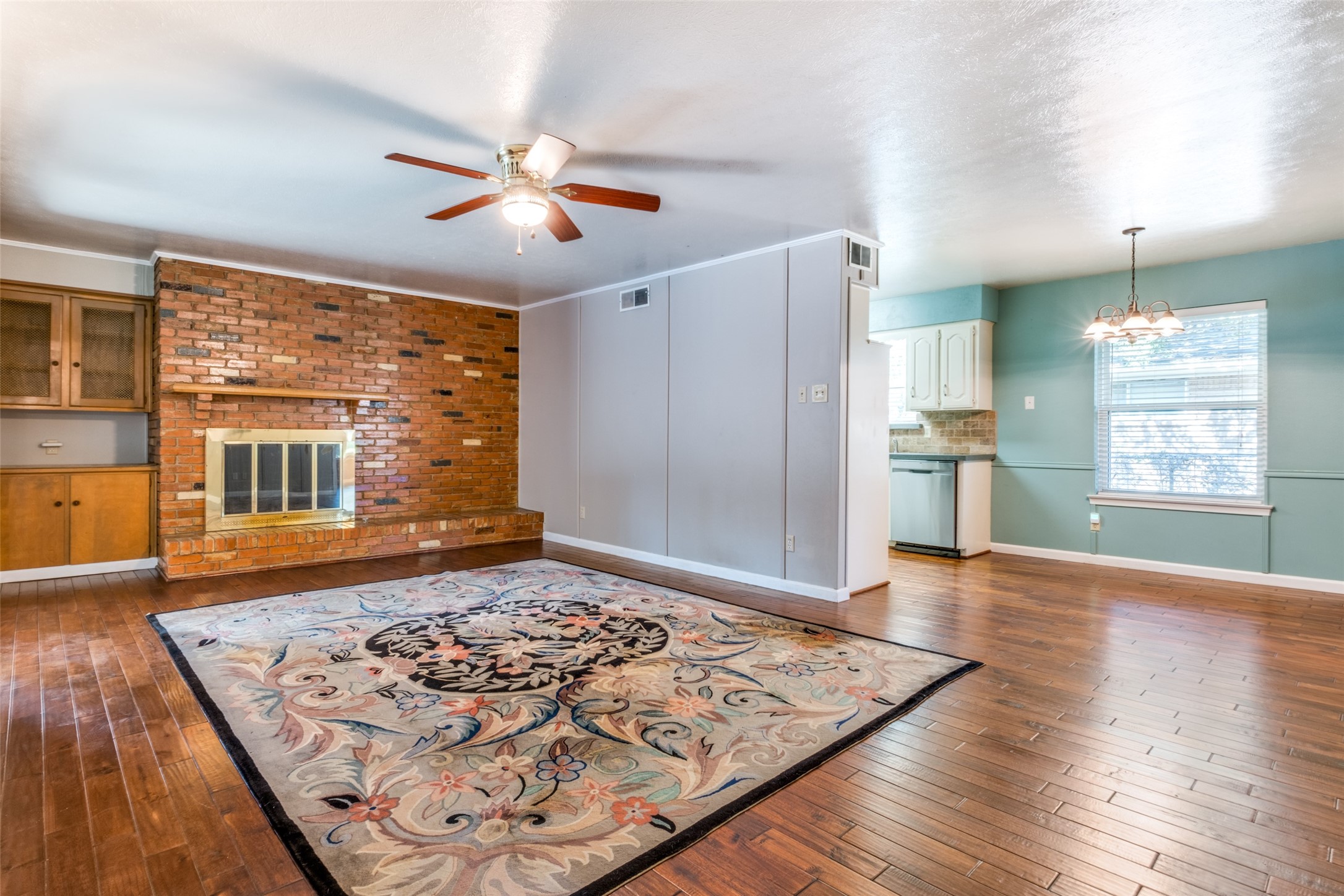 2650 Dorrington Drive Dallas TX 75228
