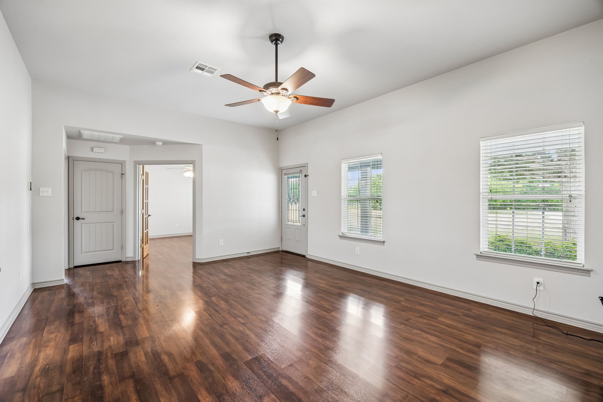 3111 N Walnut Grove Road Midlothian TX 76065