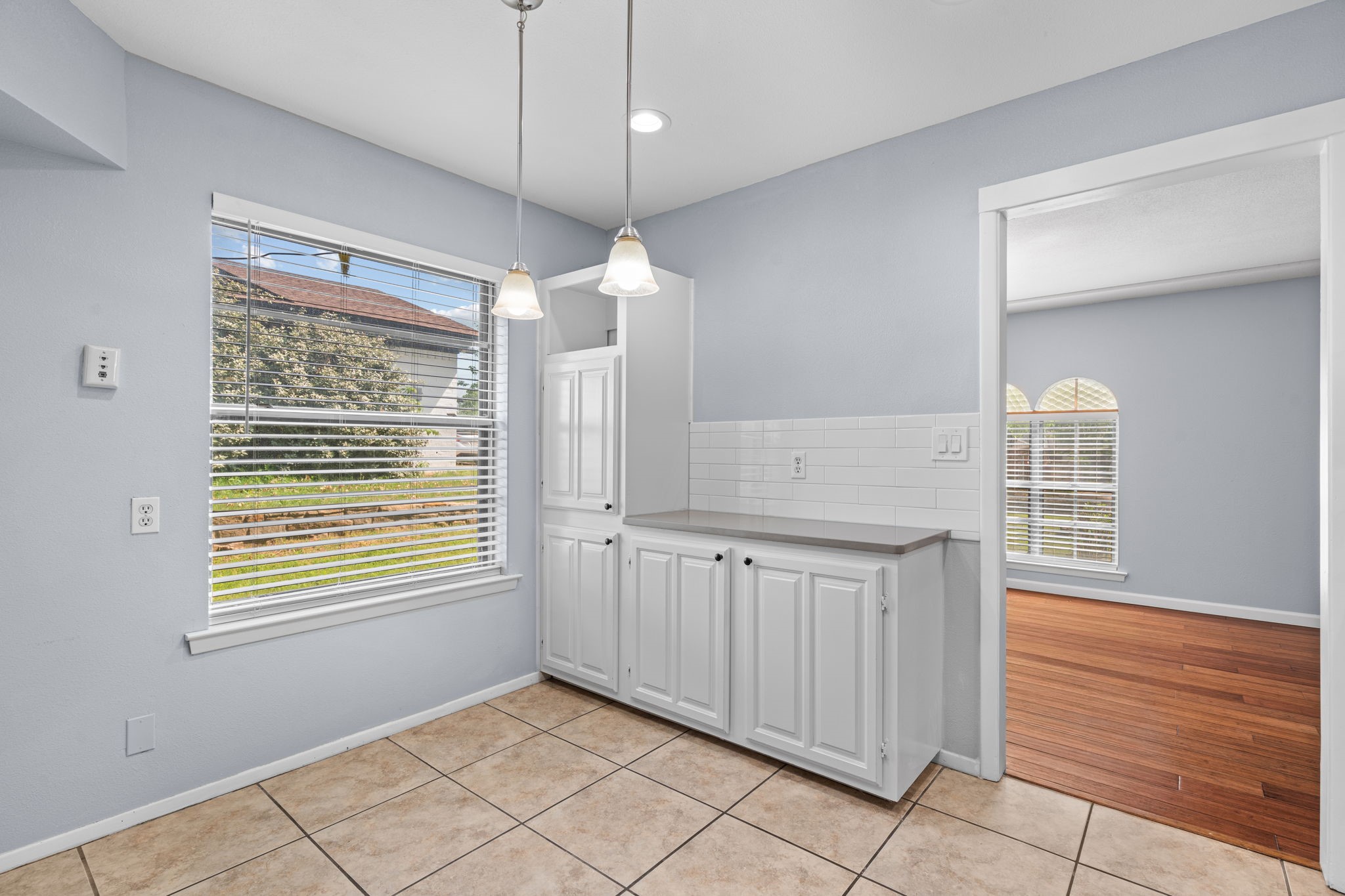 1602 Wagon Wheel Trail Pantego TX 76013