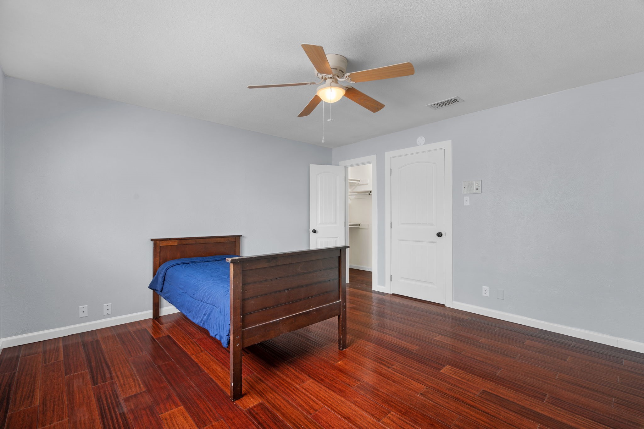 1602 Wagon Wheel Trail Pantego TX 76013