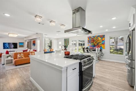 2715 Bonnywood Lane Dallas TX 75233