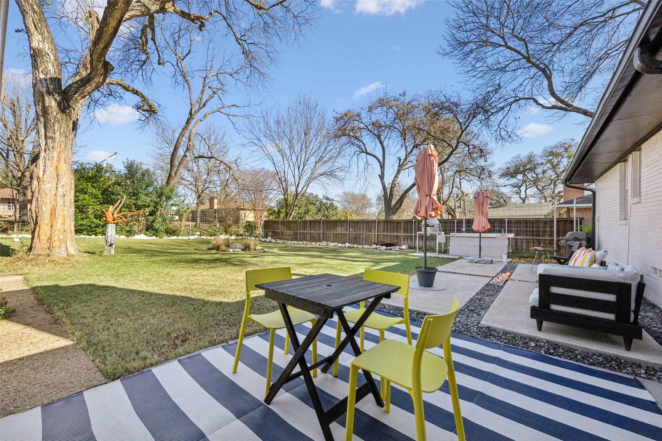 2715 Bonnywood Lane Dallas TX 75233