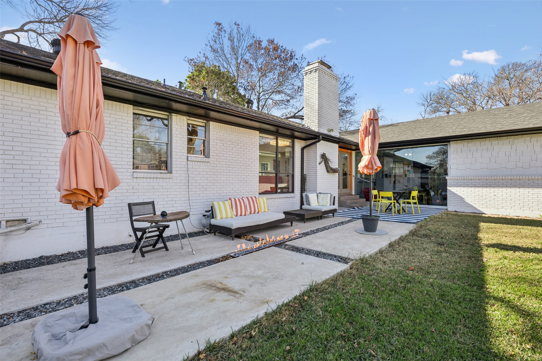 2715 Bonnywood Lane Dallas TX 75233