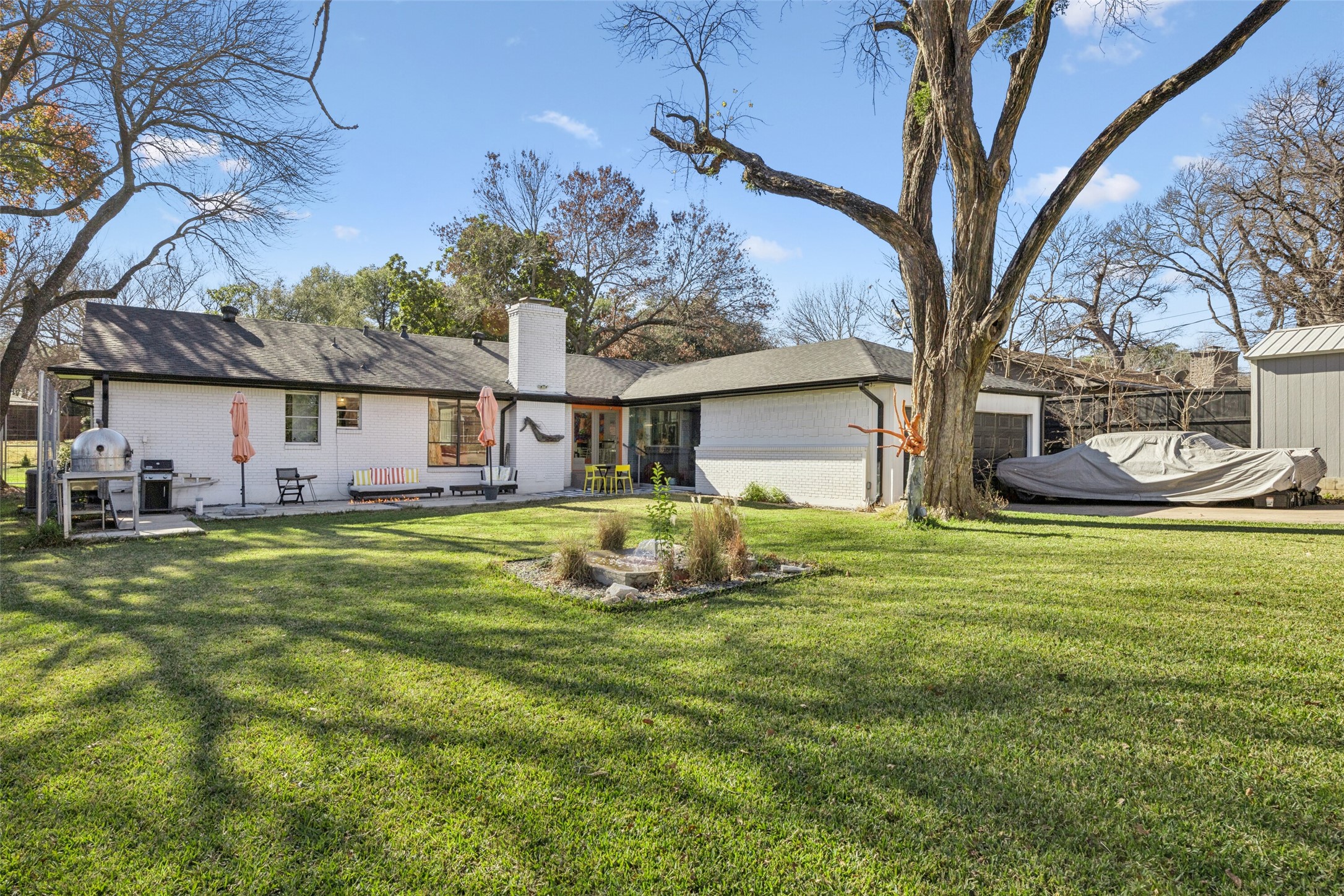2715 Bonnywood Lane Dallas TX 75233