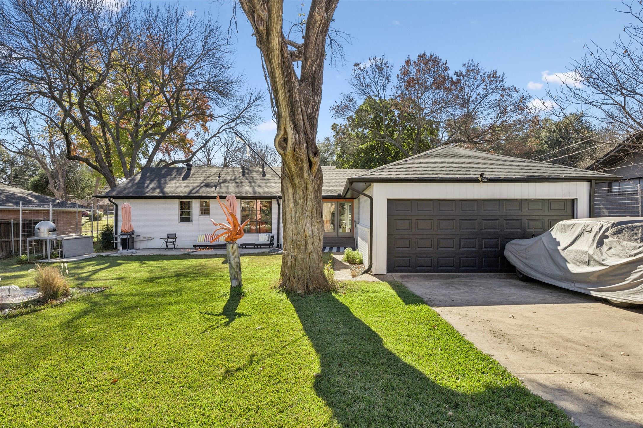 2715 Bonnywood Lane Dallas TX 75233