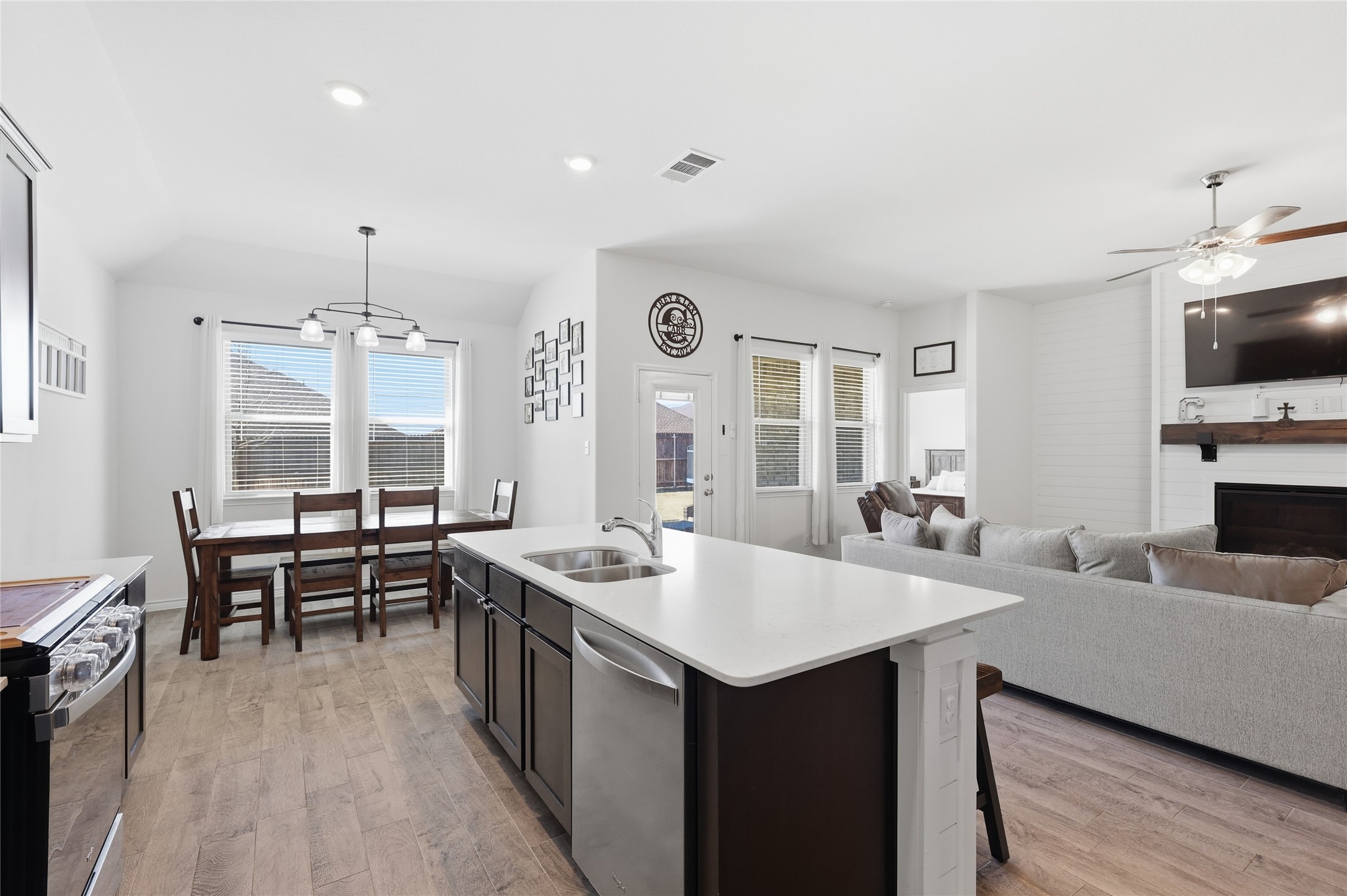 3223 Hunters Glen Drive Aubrey TX 76227