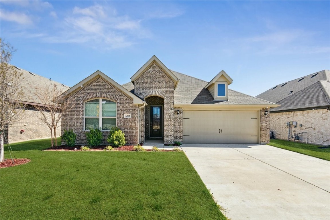 6212 Cobbetts Pond Lane Fort Worth TX 76179