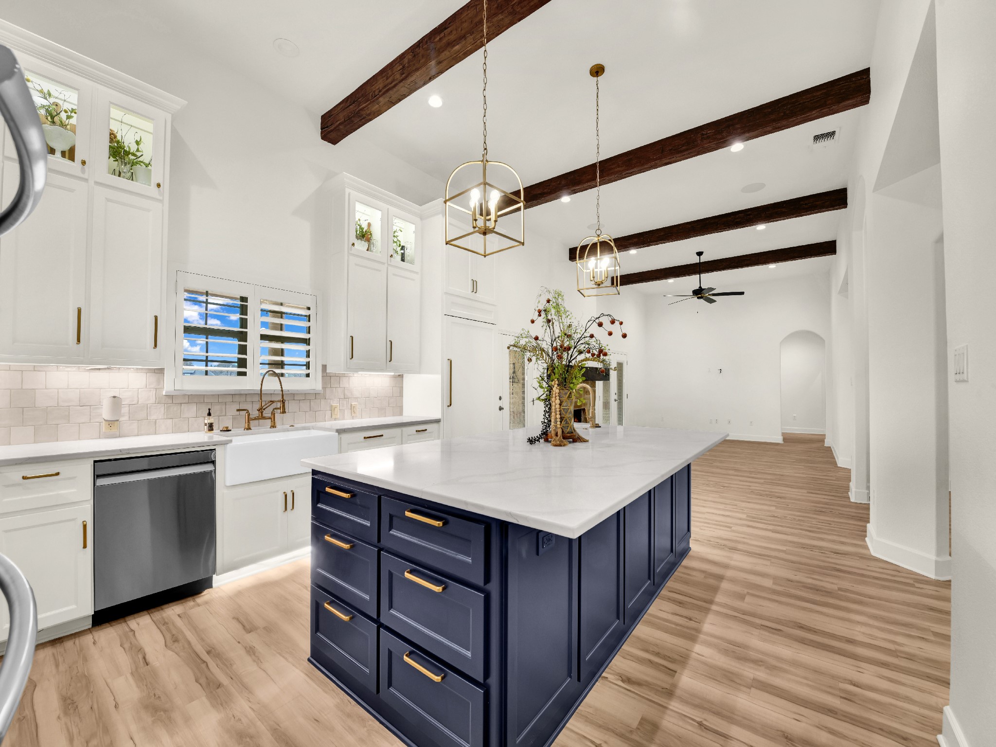 525 S Sugartree Drive Lipan TX 76462
