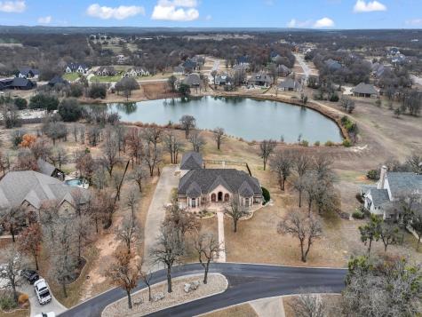 525 S Sugartree Drive Lipan TX 76462