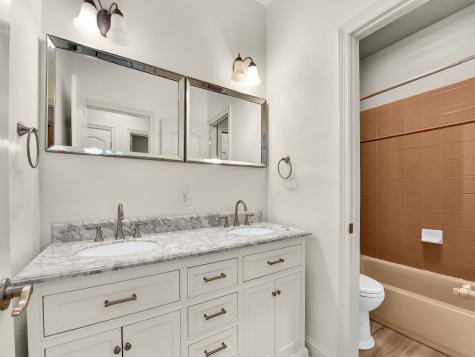 525 S Sugartree Drive Lipan TX 76462