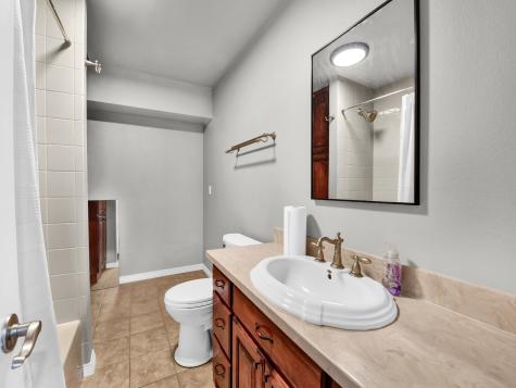 525 S Sugartree Drive Lipan TX 76462