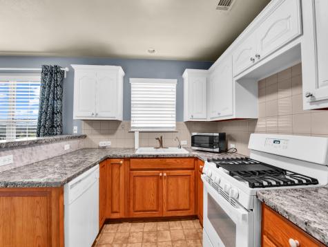 525 S Sugartree Drive Lipan TX 76462