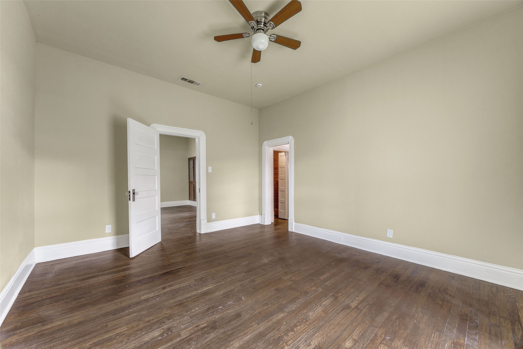 623 N Walnut Street Sherman TX 75090